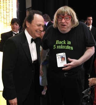 Photo: Bruce and Billy Crystal Backstage At The Oscars